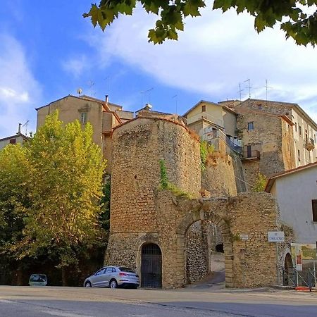 Casa In Antico Borgo Medievale A Tarano Ri, Via Giacomo Leopardi, 15 Villa Eksteriør billede
