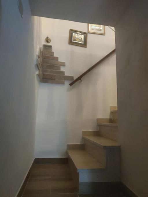 Casa In Antico Borgo Medievale A Tarano Ri, Via Giacomo Leopardi, 15 Villa Eksteriør billede