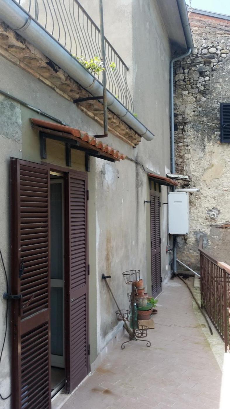 Casa In Antico Borgo Medievale A Tarano Ri, Via Giacomo Leopardi, 15 Villa Eksteriør billede